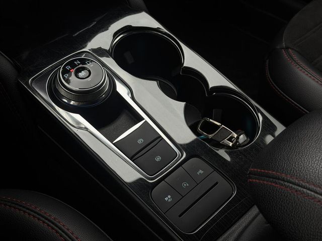 FORD福特 KUGA  第11張相片