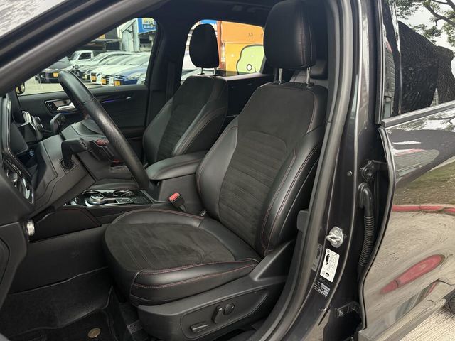 FORD福特 KUGA  第14張相片