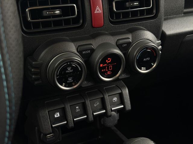 SUZUKI鈴木 JIMNY  第12張相片