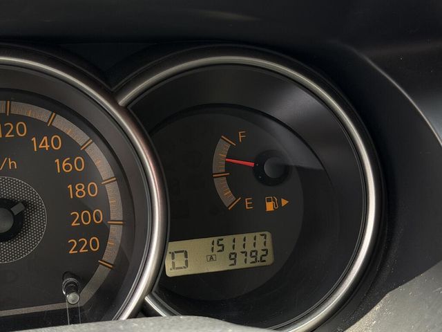 NISSAN日產 LIVINA  第7張相片