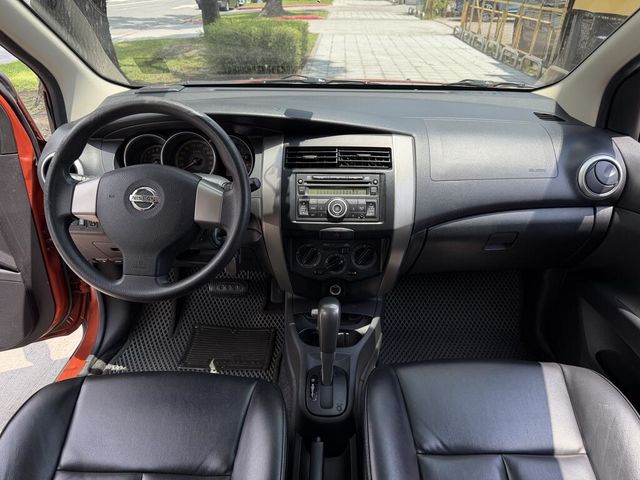 NISSAN日產 LIVINA  第8張相片