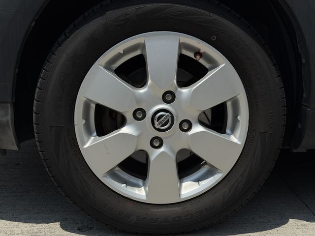NISSAN日產 LIVINA  第18張相片