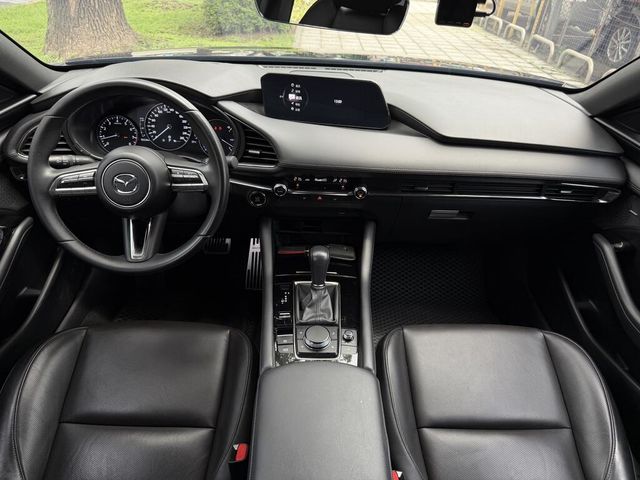 MAZDA馬自達 MAZDA 3  第9張相片