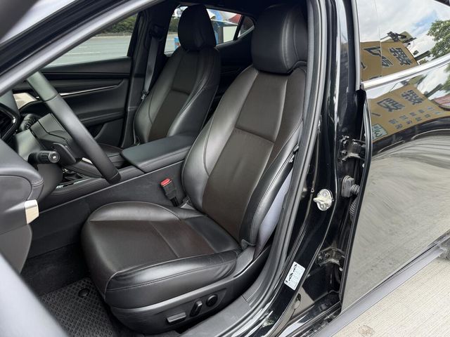 MAZDA馬自達 MAZDA 3  第10張相片