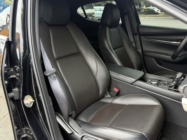 MAZDA馬自達 MAZDA 3  第12張相片