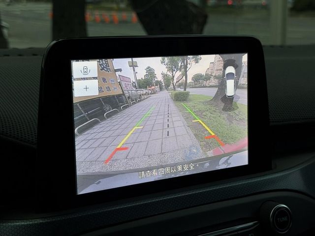 FORD福特 FOCUS ACTIVE  第14張相片