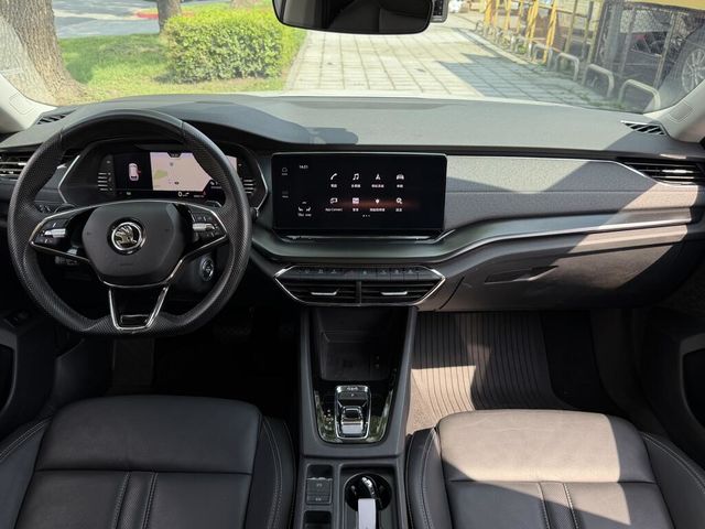 SKODA司科達 OCTAVIA COMBI  第9張相片