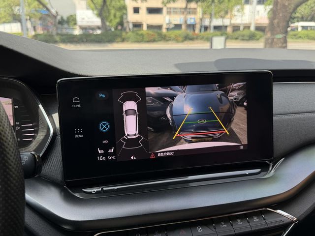 SKODA司科達 OCTAVIA COMBI  第16張相片