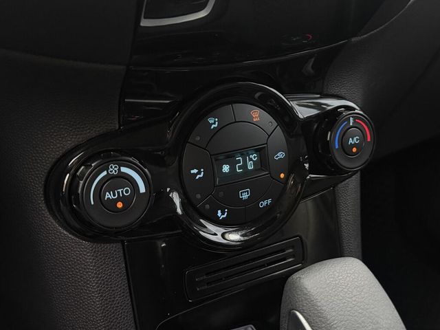 FORD福特 FIESTA  第12張相片