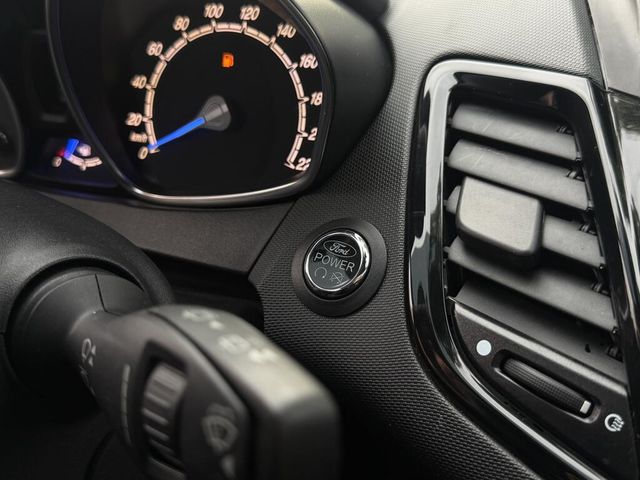 FORD福特 FIESTA  第13張相片