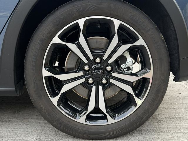 FORD福特 FOCUS ACTIVE  第18張相片
