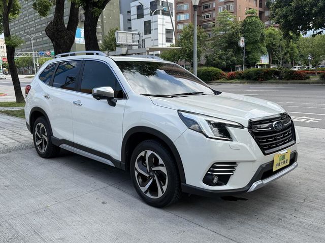 SUBARU速霸陸 FORESTER  第2張相片