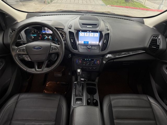 FORD福特 KUGA  第12張相片