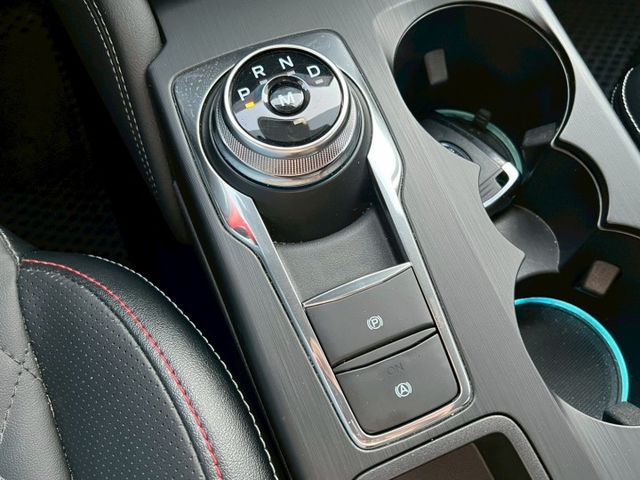 Focus ST Line Vignale 5D MK4.5 全車原鈑件 現省價差 媲美新車車況 新車原廠保固中  第8張相片
