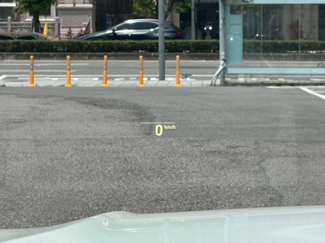 330i Luxury G20 5AT 原鈑件 盲點 加熱椅 抬頭顯示器 無線CarPlay  第7張相片