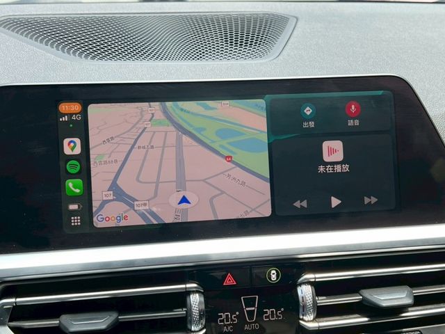 330i Luxury G20 5AT 原鈑件 盲點 加熱椅 抬頭顯示器 無線CarPlay  第11張相片