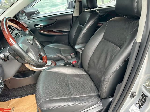 E版／定速／倒車雷達／倒車顯影／冷暖氣強／最強代步車／實跑12.7萬  第5張相片
