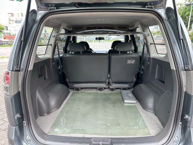 超低里程!!／客貨兩用／內外漂亮／倒車顯影／後座空調／全車原鈑件／有保固  第13張相片