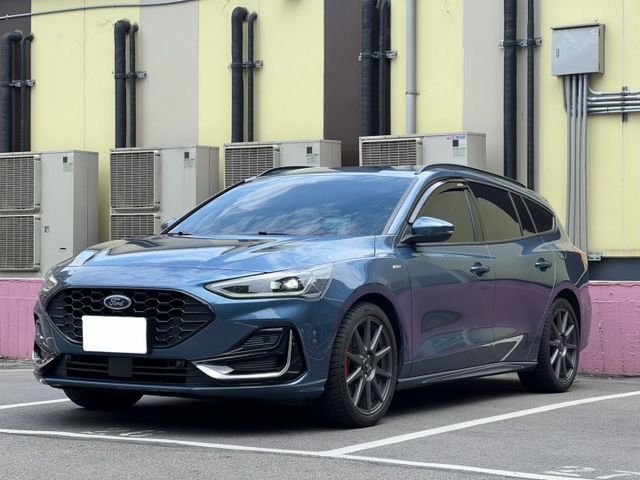 Focus Wagon ST Line Vignal 只跑2萬 全車原鈑件原漆 新車原廠保固中  第1張相片