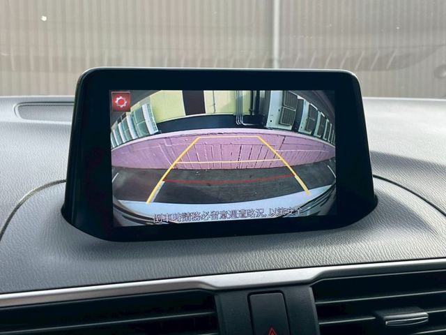 Mazda3 魂動馬3 四門 僅跑8萬 原鈑件 日系進口代步車 LED頭燈 妥善率高  第9張相片