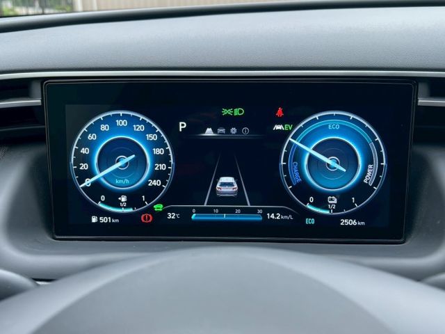 Tucson L GLTH-B 油電 只跑2500 全車原鈑件 接近新車 新車5年原廠保固中  第13張相片