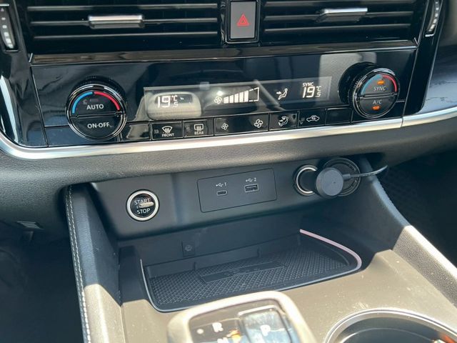 X-Trail 旗艦版 客貨車 12V輕油電 只跑1萬3 原廠保養紀錄 新車保固中  第9張相片