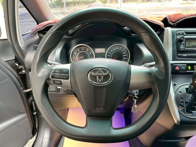 實車實價／經典七人座神車／恆溫空調／倒車顯影／抬頭顯示器／原鈑件  第10張相片