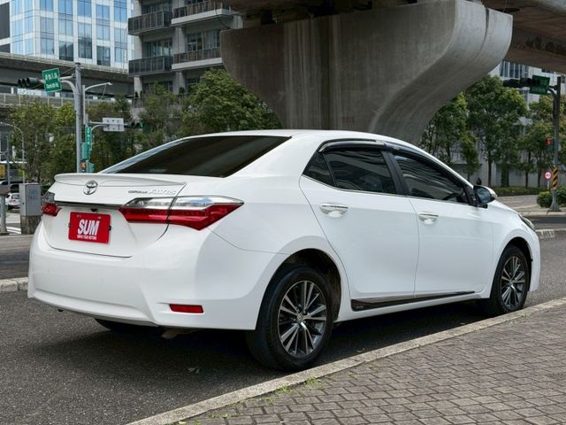 免鑰匙／僅跑7.8萬／前後雷達／倒車顯影／盲點偵測／定速巡航／六顆氣囊  第3張相片