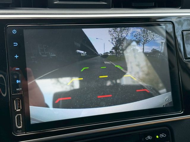 免鑰匙／僅跑7.8萬／前後雷達／倒車顯影／盲點偵測／定速巡航／六顆氣囊  第11張相片