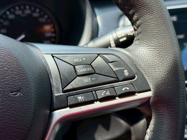 旗艦版／全車原鈑件／ACC／免鑰匙／環景／盲點／CarPlay／JBL音響／電子手煞／AUTOHOLD  第9張相片