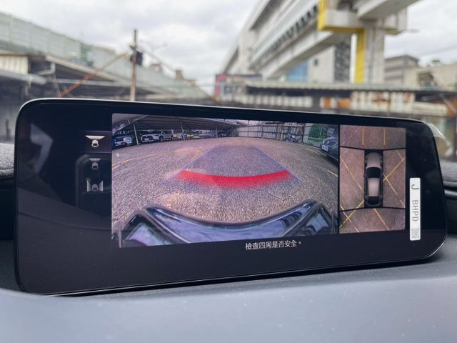 最頂級版本／全車原鈑件／原廠保固中／全原廠保養／全車鍍膜／無線CarPlay／全速域跟車  第9張相片