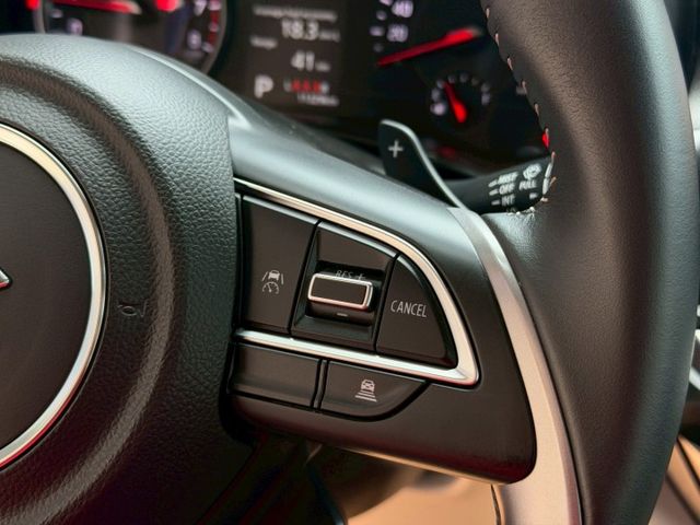 大改款／僅跑1萬／全車原鈑件／原廠保固中／ACC／無線CarPlay／免鑰匙／超級省油／Level 2  第10張相片