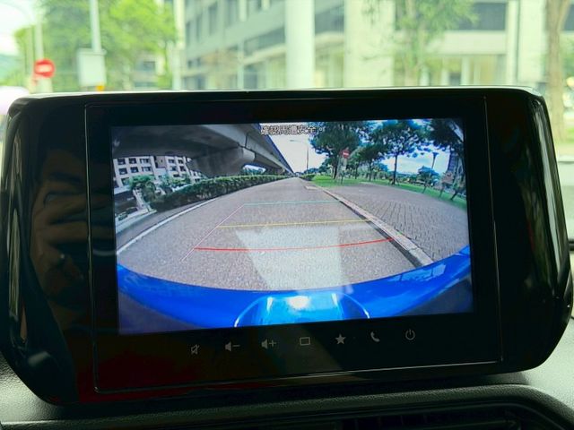 大改款／僅跑1萬／全車原鈑件／原廠保固中／ACC／無線CarPlay／免鑰匙／超級省油／Level 2  第12張相片