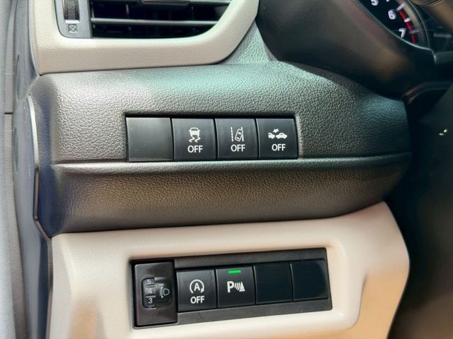 大改款／僅跑1萬／全車原鈑件／原廠保固中／ACC／無線CarPlay／免鑰匙／超級省油／Level 2  第17張相片