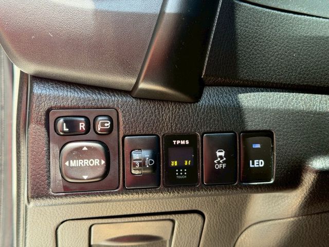 小改款／全車LED化／升級煞車／免鑰匙系統／安卓機／無線CarPlay／盲點／全車原鈑件  第15張相片