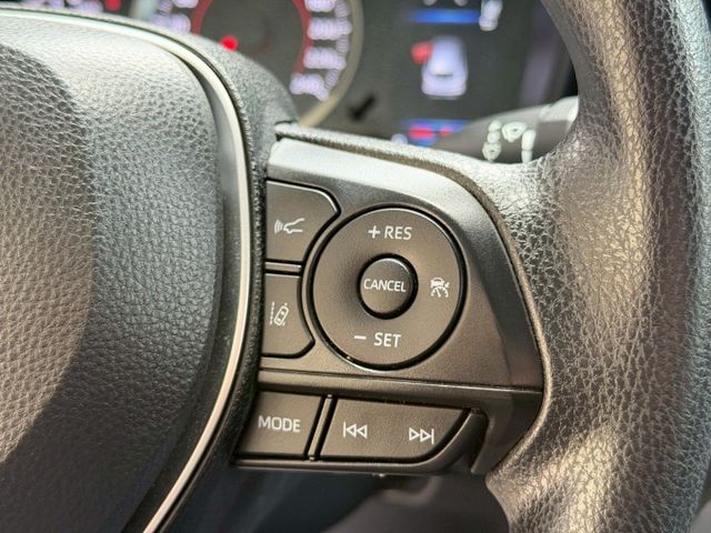 豪華版／里程僅跑9400公里／里程保證／全車原鈑件／免鑰匙／level 2／原廠保固中  第10張相片
