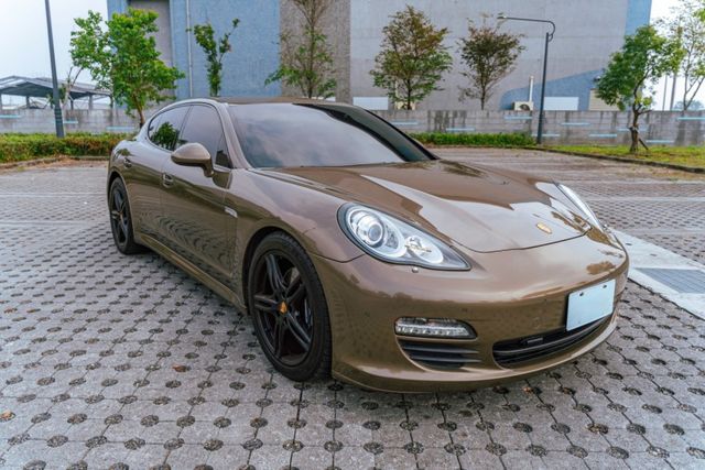 2011 Porsche Panamera 3.6  僅跑7.7萬公里  一手車/原版件/原廠保養/改排氣管電子閥門  第3張相片