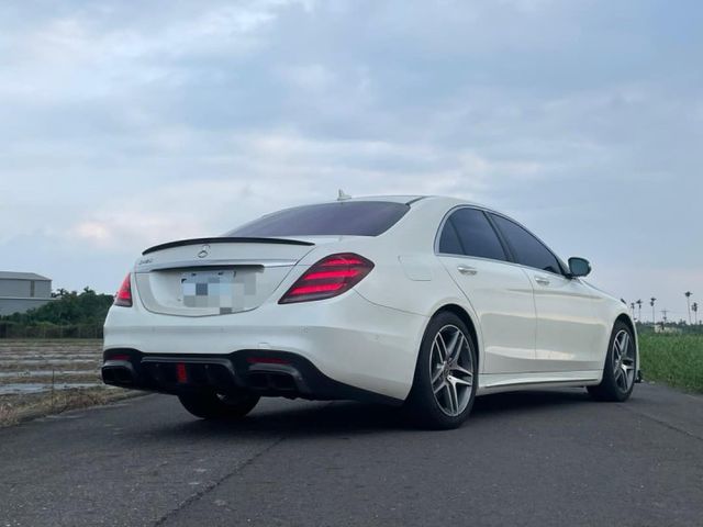 正2017 Benz S450 AMG 日規 僅跑3萬公里 無重大事故 電吸門 23p自動跟車 腳踢尾門 柏林之音  第4張相片