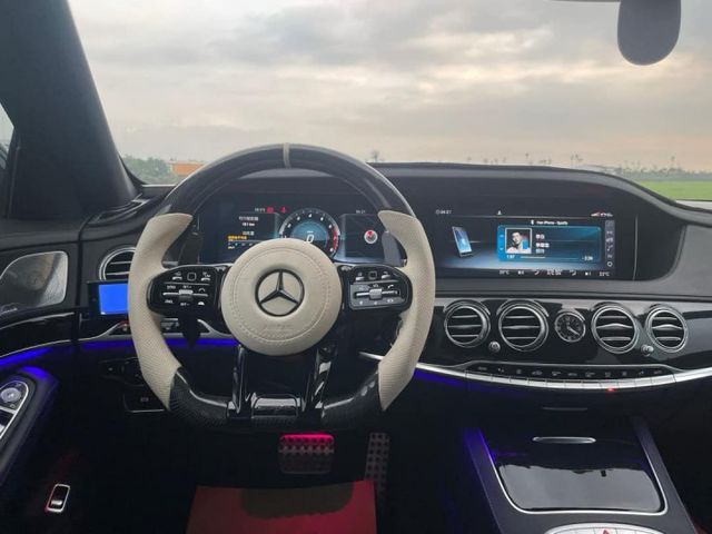 正2017 Benz S450 AMG 日規 僅跑3萬公里 無重大事故 電吸門 23p自動跟車 腳踢尾門 柏林之音  第7張相片