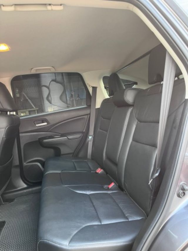 正2017年 Honda CR-V 2.4 VTi-S 里程11萬 無重大事故 無泡水 里程保證 衛星導航/定速/天窗  第4張相片