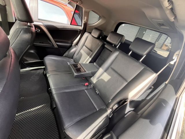 2013 Toyota RAV4 2.5G 里程23萬公里 Ikey摸門 電動天窗 定速系統 抬頭顯示器 循跡防滑 恆溫  第6張相片