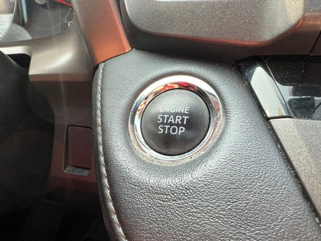 2013 Toyota RAV4 2.5G 里程23萬公里 Ikey摸門 電動天窗 定速系統 抬頭顯示器 循跡防滑 恆溫  第10張相片