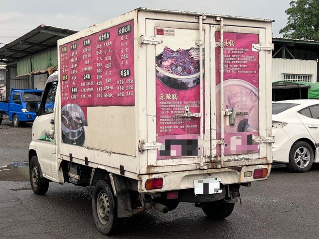 2010年 三菱 菱厲 箱式  僅跑17萬 無重大事故 無待修 目前車輛已整備好  第2張相片