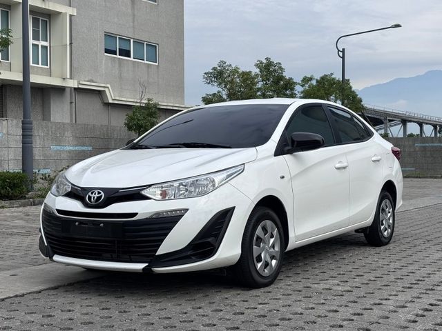 正2023年 VIOS 1.5  僅跑1.7萬 原版件 里程保證 循跡防滑/頭燈水平調整/光感應自動頭燈/ISOFIX  第1張相片