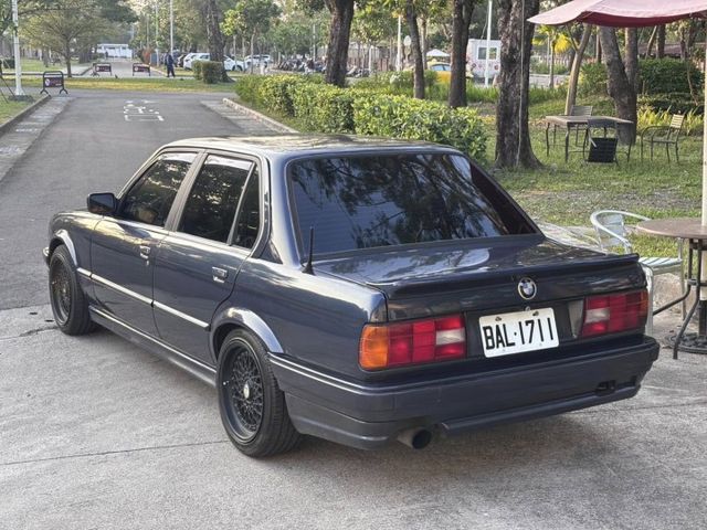 (經典ˇ老車ˇ)1989 BMW E30 316i 原廠手 無引擎號碼 內行看門道!!!  第2張相片