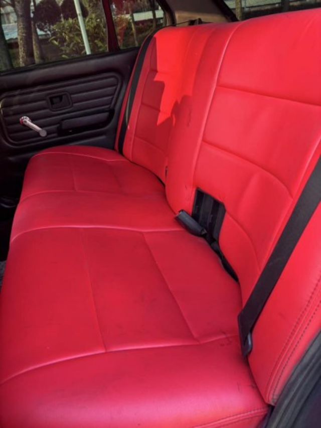 (經典ˇ老車ˇ)1989 BMW E30 316i 原廠手 無引擎號碼 內行看門道!!!  第10張相片