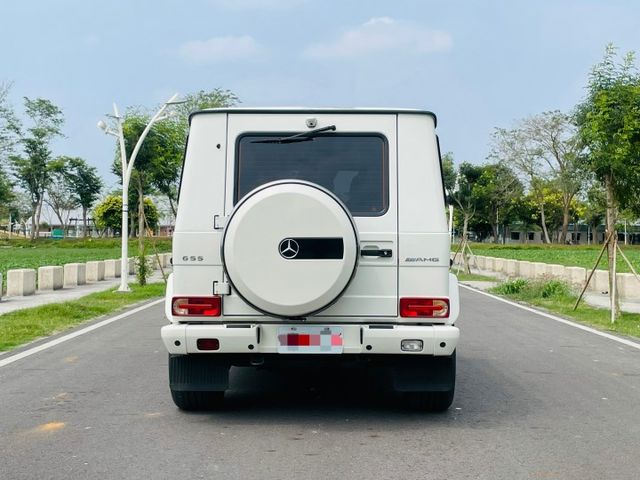 2011 Benz G55 白 男人的夢想 僅跑11萬 里程保證  第6張相片