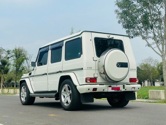 2011 Benz G55 白 男人的夢想 僅跑11萬 里程保證  第7張相片