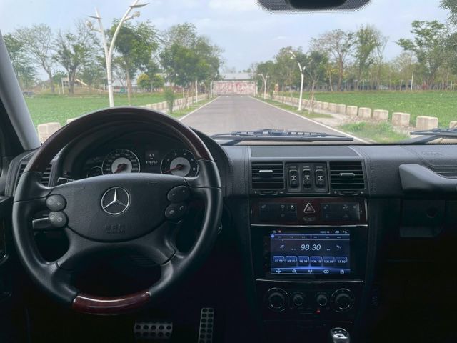 2011 Benz G55 白 男人的夢想 僅跑11萬 里程保證  第15張相片