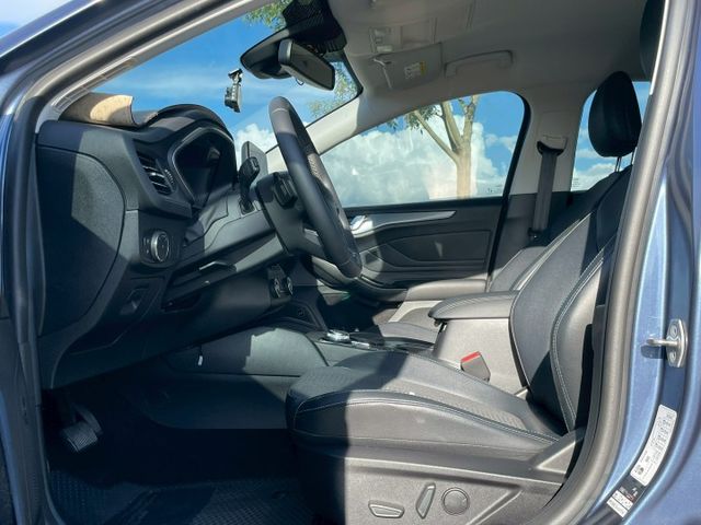 2022年 FOCUS ACTIVE EcoBoost 182任性版 僅跑5.3萬 里程保證 保證無重大事故 無泡水  第6張相片